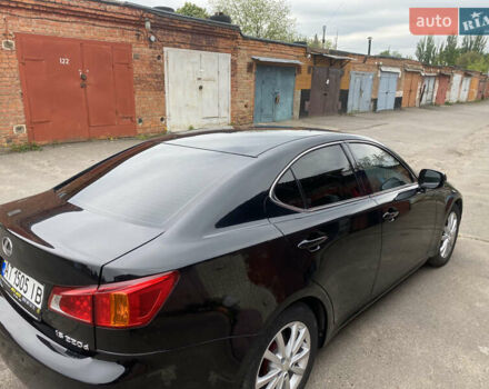 Чорний Лексус ІС, об'ємом двигуна 2.23 л та пробігом 355 тис. км за 9500 $, фото 4 на Automoto.ua