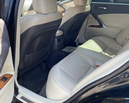 Черный Лексус ИС, объемом двигателя 2.23 л и пробегом 350 тыс. км за 9100 $, фото 11 на Automoto.ua