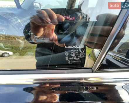 Чорний Лексус ІС, об'ємом двигуна 2.5 л та пробігом 204 тис. км за 11200 $, фото 3 на Automoto.ua