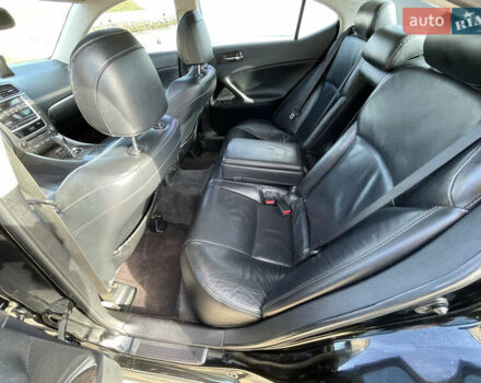 Чорний Лексус ІС, об'ємом двигуна 2.5 л та пробігом 204 тис. км за 11200 $, фото 11 на Automoto.ua