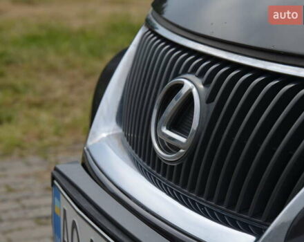 Черный Лексус ИС, объемом двигателя 2.5 л и пробегом 182 тыс. км за 10999 $, фото 26 на Automoto.ua