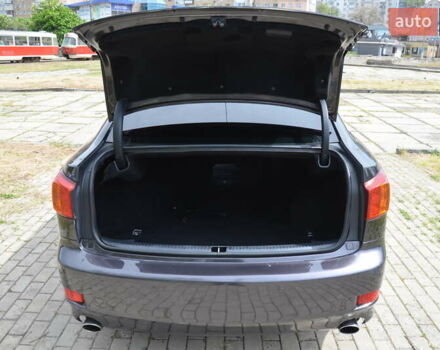 Черный Лексус ИС, объемом двигателя 2.5 л и пробегом 182 тыс. км за 10999 $, фото 50 на Automoto.ua