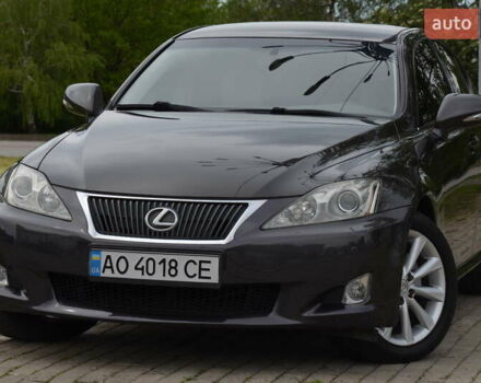 Черный Лексус ИС, объемом двигателя 2.5 л и пробегом 182 тыс. км за 10999 $, фото 2 на Automoto.ua