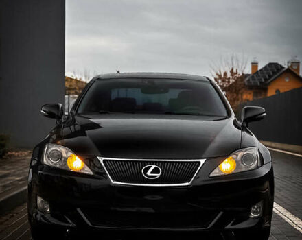 Чорний Лексус ІС, об'ємом двигуна 2.5 л та пробігом 199 тис. км за 7750 $, фото 1 на Automoto.ua
