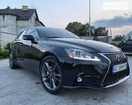 Черный Лексус ИС, объемом двигателя 2.5 л и пробегом 293 тыс. км за 11600 $, фото 5 на Automoto.ua