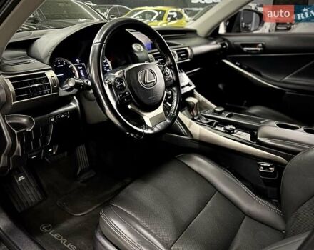 Черный Лексус ИС, объемом двигателя 2.5 л и пробегом 193 тыс. км за 16599 $, фото 18 на Automoto.ua