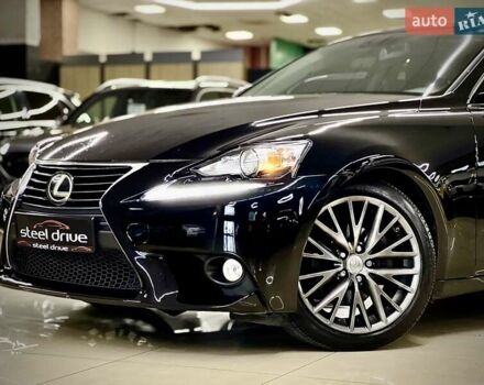 Черный Лексус ИС, объемом двигателя 2.5 л и пробегом 193 тыс. км за 16599 $, фото 1 на Automoto.ua