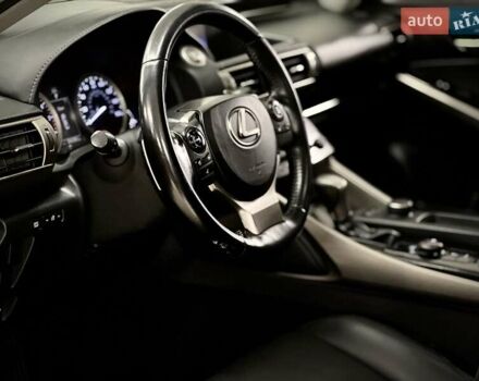 Черный Лексус ИС, объемом двигателя 2.5 л и пробегом 193 тыс. км за 16599 $, фото 17 на Automoto.ua