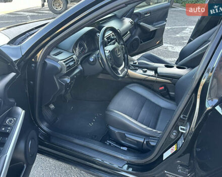 Чорний Лексус ІС, об'ємом двигуна 2.49 л та пробігом 210 тис. км за 16500 $, фото 15 на Automoto.ua