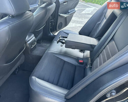 Чорний Лексус ІС, об'ємом двигуна 2.49 л та пробігом 210 тис. км за 16500 $, фото 16 на Automoto.ua