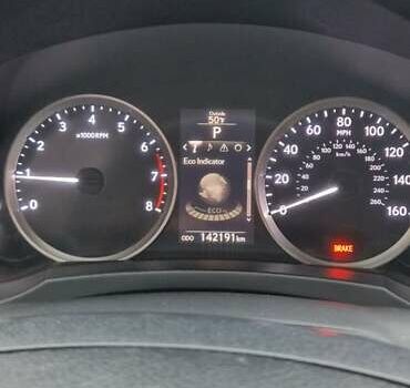 Черный Лексус ИС, объемом двигателя 2.5 л и пробегом 142 тыс. км за 16000 $, фото 6 на Automoto.ua