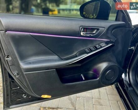 Черный Лексус ИС, объемом двигателя 2.5 л и пробегом 168 тыс. км за 22900 $, фото 27 на Automoto.ua