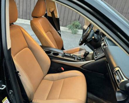 Лексус ИС 2015 в Киеве на Automoto.ua Черный Лексус ИС, объемом двигателя 2 л и пробегом 155 тыс. км за 19000 $, фото 11 на Automoto.ua