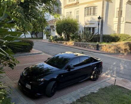 Черный Лексус ИС, объемом двигателя 3.5 л и пробегом 210 тыс. км за 19300 $, фото 2 на Automoto.ua