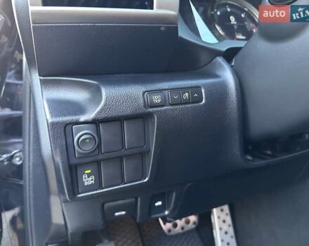 Чорний Лексус ІС, об'ємом двигуна 2.5 л та пробігом 177 тис. км за 14500 $, фото 29 на Automoto.ua