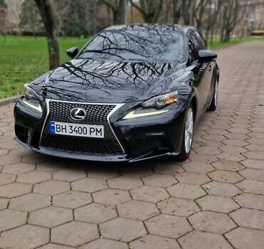 Черный Лексус ИС, объемом двигателя 2.5 л и пробегом 142 тыс. км за 16000 $, фото 2 на Automoto.ua