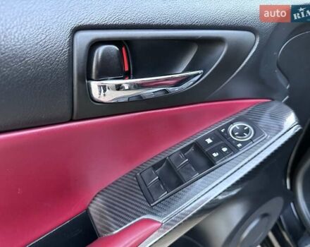 Чорний Лексус ІС, об'ємом двигуна 2.5 л та пробігом 177 тис. км за 14500 $, фото 27 на Automoto.ua