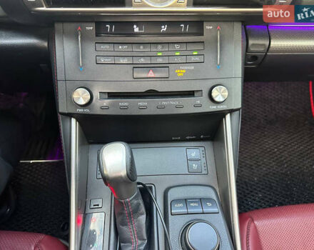 Чорний Лексус ІС, об'ємом двигуна 2.5 л та пробігом 165 тис. км за 17500 $, фото 21 на Automoto.ua