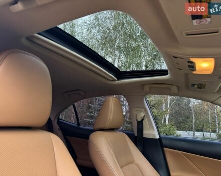 Черный Лексус ИС, объемом двигателя 3.5 л и пробегом 279 тыс. км за 15800 $, фото 14 на Automoto.ua
