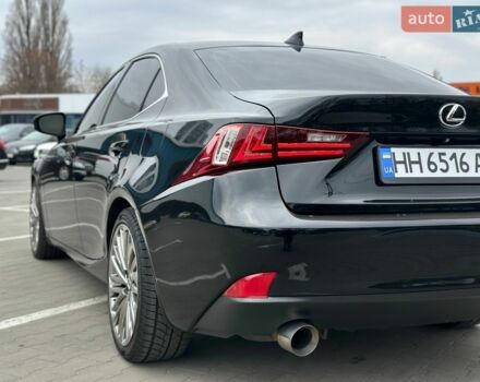 Черный Лексус ИС, объемом двигателя 2.5 л и пробегом 218 тыс. км за 15900 $, фото 11 на Automoto.ua