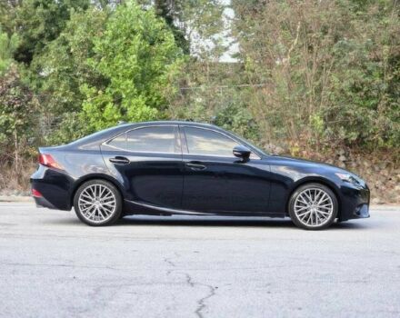 Чорний Лексус ІС, об'ємом двигуна 2 л та пробігом 71 тис. км за 15300 $, фото 7 на Automoto.ua