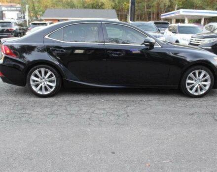 Черный Лексус ИС, объемом двигателя 2 л и пробегом 75 тыс. км за 11000 $, фото 3 на Automoto.ua