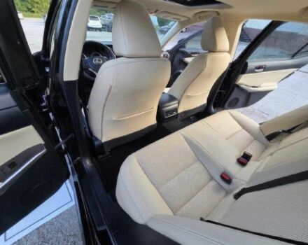 Чорний Лексус ІС, об'ємом двигуна 2 л та пробігом 71 тис. км за 15300 $, фото 13 на Automoto.ua