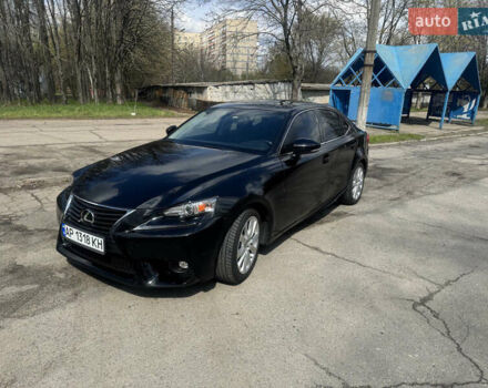 Черный Лексус ИС, объемом двигателя 2 л и пробегом 72 тыс. км за 18500 $, фото 4 на Automoto.ua