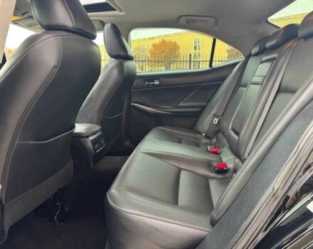 Черный Лексус ИС, объемом двигателя 3.5 л и пробегом 71 тыс. км за 11100 $, фото 9 на Automoto.ua