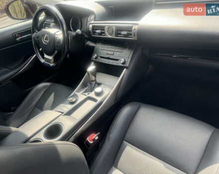 Черный Лексус ИС, объемом двигателя 2 л и пробегом 72 тыс. км за 18500 $, фото 20 на Automoto.ua