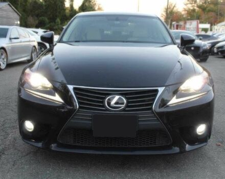 Черный Лексус ИС, объемом двигателя 2 л и пробегом 75 тыс. км за 11000 $, фото 1 на Automoto.ua