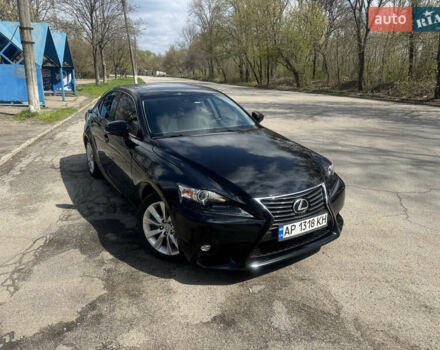 Черный Лексус ИС, объемом двигателя 2 л и пробегом 72 тыс. км за 18500 $, фото 1 на Automoto.ua