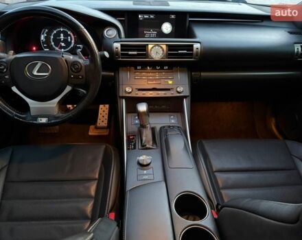 Чорний Лексус ІС, об'ємом двигуна 2 л та пробігом 160 тис. км за 17700 $, фото 14 на Automoto.ua