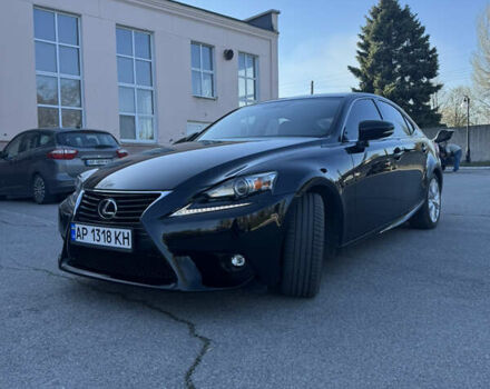 Черный Лексус ИС, объемом двигателя 2 л и пробегом 59 тыс. км за 18500 $, фото 5 на Automoto.ua