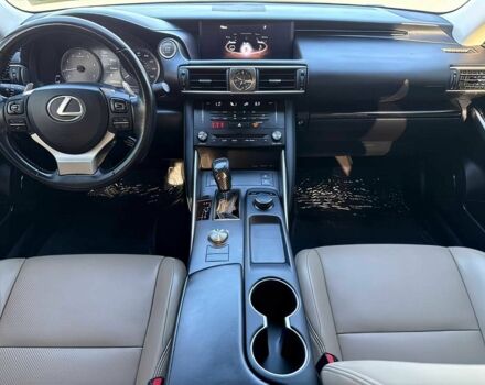 Черный Лексус ИС, объемом двигателя 3.5 л и пробегом 52 тыс. км за 15200 $, фото 6 на Automoto.ua