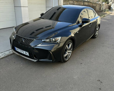 Черный Лексус ИС, объемом двигателя 2 л и пробегом 105 тыс. км за 18990 $, фото 1 на Automoto.ua