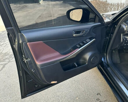 Черный Лексус ИС, объемом двигателя 2 л и пробегом 105 тыс. км за 18990 $, фото 21 на Automoto.ua