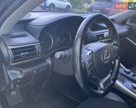 Черный Лексус ИС, объемом двигателя 2 л и пробегом 51 тыс. км за 29200 $, фото 5 на Automoto.ua