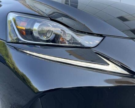 Черный Лексус ИС, объемом двигателя 2 л и пробегом 51 тыс. км за 29200 $, фото 10 на Automoto.ua