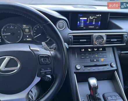 Черный Лексус ИС, объемом двигателя 2 л и пробегом 51 тыс. км за 29200 $, фото 18 на Automoto.ua