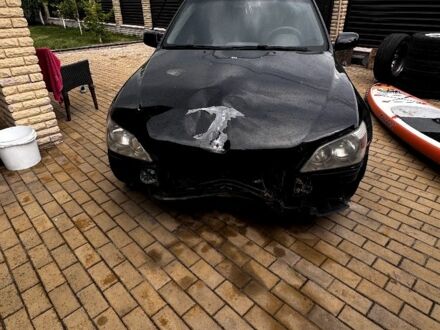 Чорний Лексус ІС, об'ємом двигуна 2 л та пробігом 400 тис. км за 2800 $, фото 1 на Automoto.ua