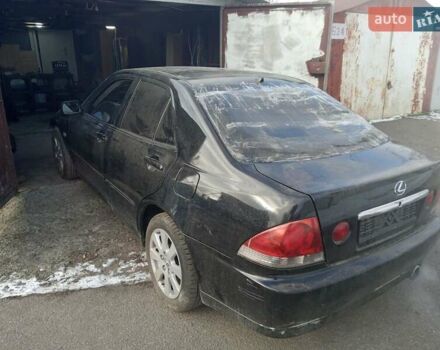 Черный Лексус ИС, объемом двигателя 2 л и пробегом 330 тыс. км за 1600 $, фото 1 на Automoto.ua
