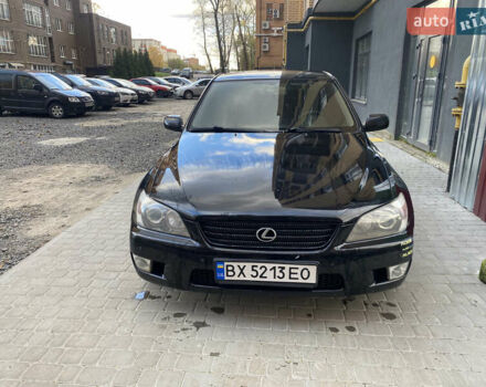Лексус ІС 2002 у Хмельницькому на Automoto.ua Чорний Лексус ІС, об'ємом двигуна 1.99 л та пробігом 202 тис. км за 4500 $, фото 1 на Automoto.ua