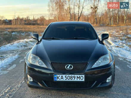 Лексус ІС 2006 у Ахтырке на Automoto.ua Чорний Лексус ІС, об'ємом двигуна 2.23 л та пробігом 325 тис. км за 8000 $, фото 1 на Automoto.ua