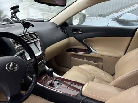Черный Лексус ИС, объемом двигателя 2.5 л и пробегом 181 тыс. км за 7499 $, фото 1 на Automoto.ua