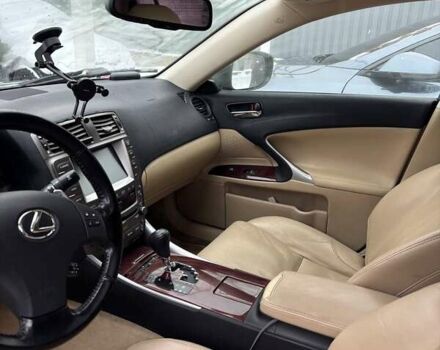Чорний Лексус ІС, об'ємом двигуна 2.5 л та пробігом 181 тис. км за 7499 $, фото 1 на Automoto.ua