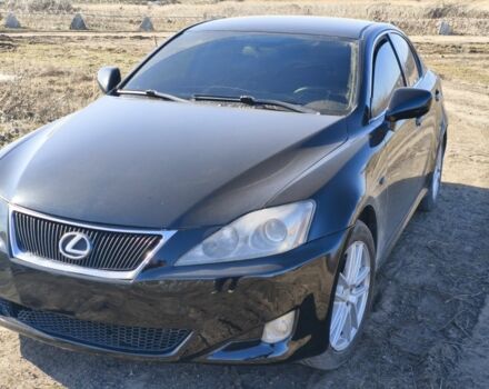 Черный Лексус ИС, объемом двигателя 2.2 л и пробегом 382 тыс. км за 4300 $, фото 1 на Automoto.ua