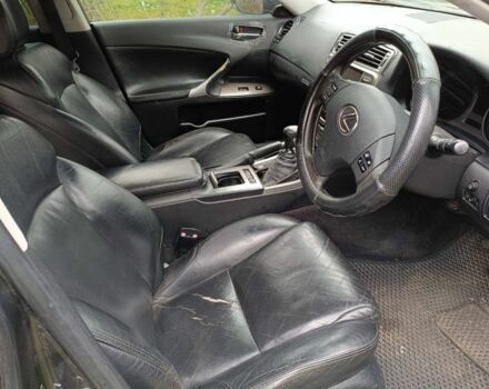 Чорний Лексус ІС, об'ємом двигуна 2.2 л та пробігом 300 тис. км за 1800 $, фото 1 на Automoto.ua