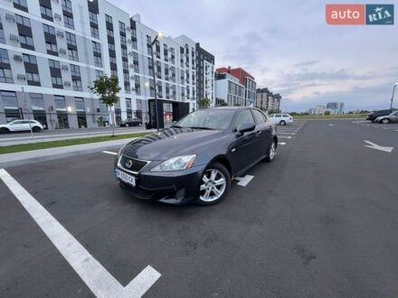 Чорний Лексус ІС, об'ємом двигуна 2.23 л та пробігом 337 тис. км за 5300 $, фото 1 на Automoto.ua