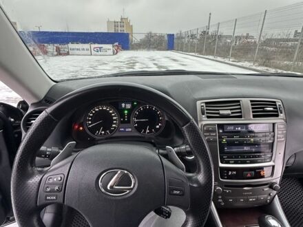 Черный Лексус ИС, объемом двигателя 2.5 л и пробегом 197 тыс. км за 8700 $, фото 1 на Automoto.ua